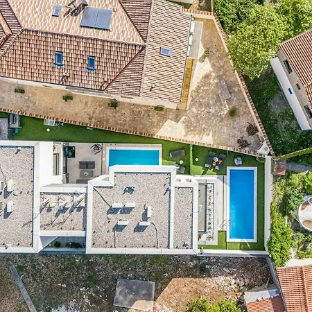 Beautiful In With Wifi Jezera