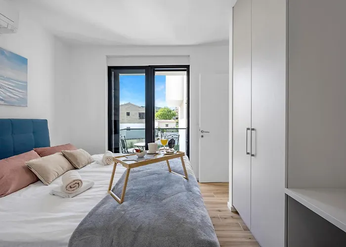 Beautiful In With Wifi